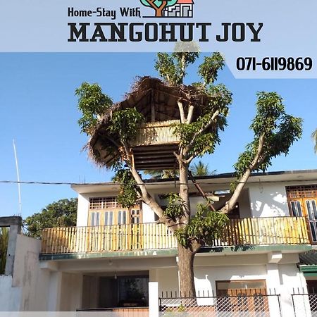 Mangohut Joy Anuradhapura Bagian luar foto